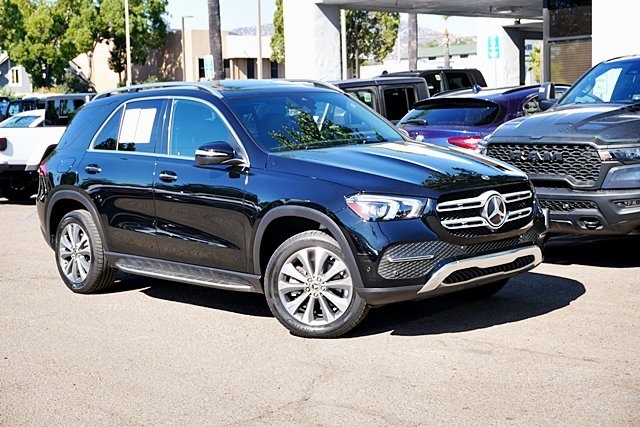 Used 2020 Black Mercedes-Benz GLE 350 image 2