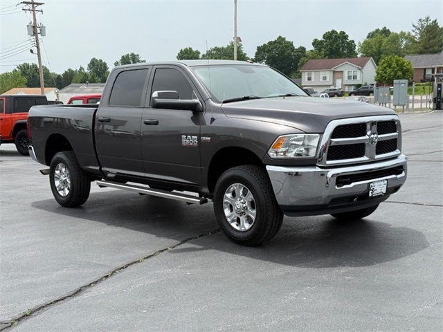 2018 Ram 2500 Tradesman photo 2