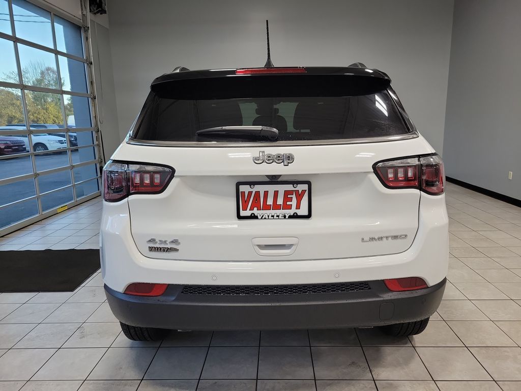 2026 Jeep Compass Limited photo 4