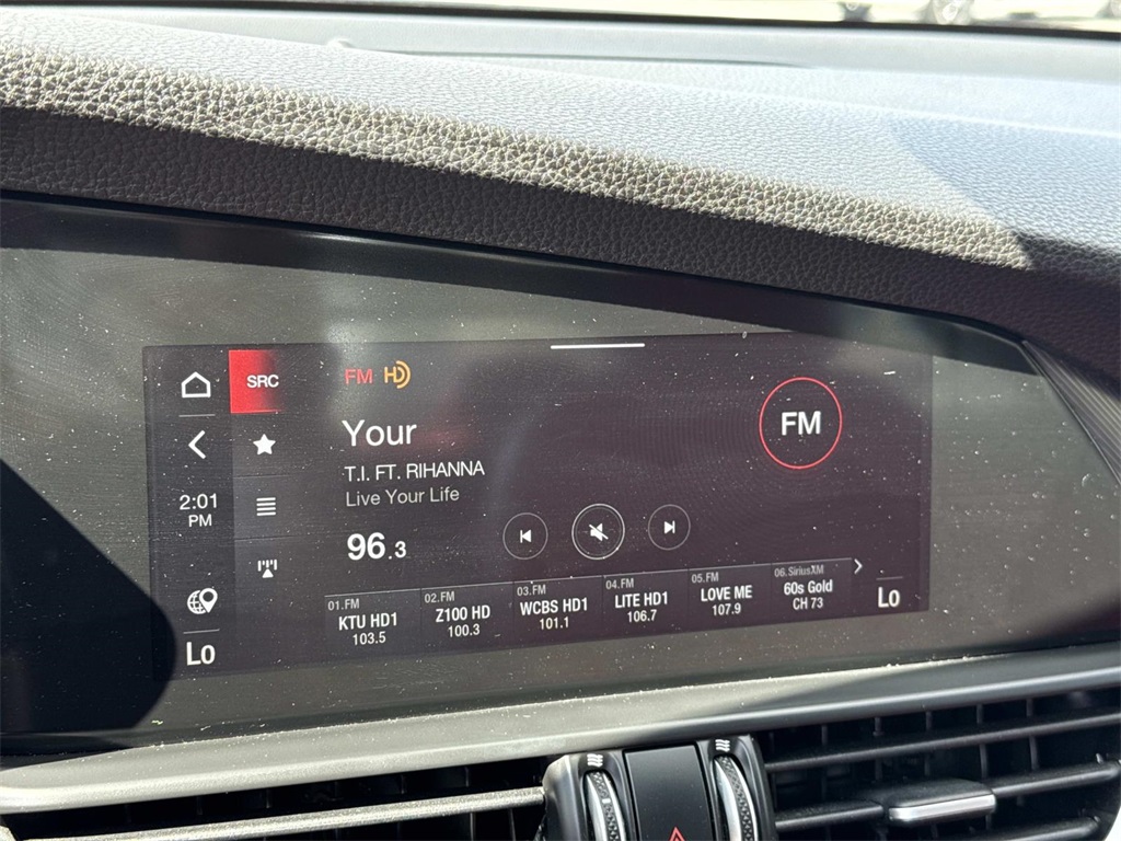 2022 Alfa Romeo Giulia Ti - VELOCE photo 3