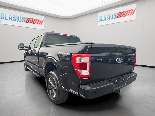 2023 Ford F-150 Lariat photo 3