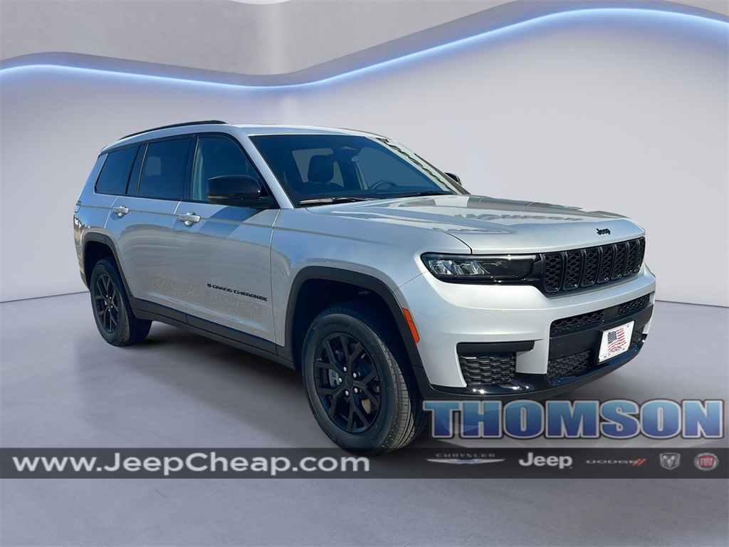 2025 Jeep Grand Cherokee L Altitude's photo