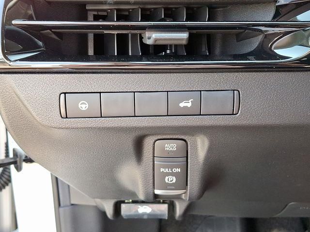 2025 Nissan Murano SV photo 15