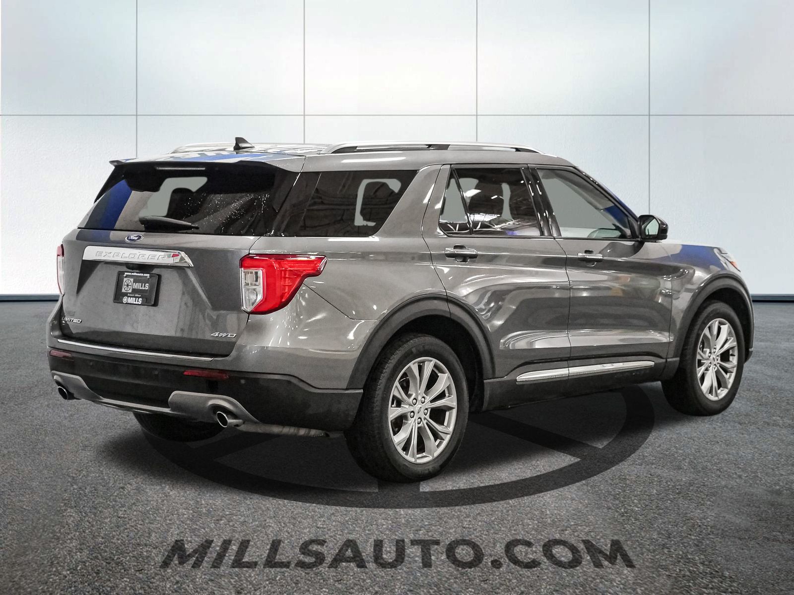 2023 Ford Explorer Limited photo 6