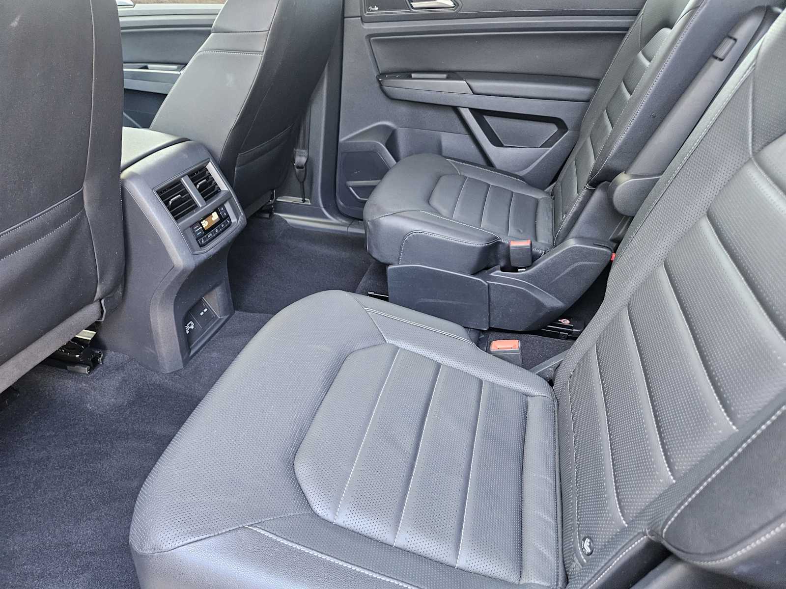 2020 Volkswagen Atlas V6 SEL Premium photo 18