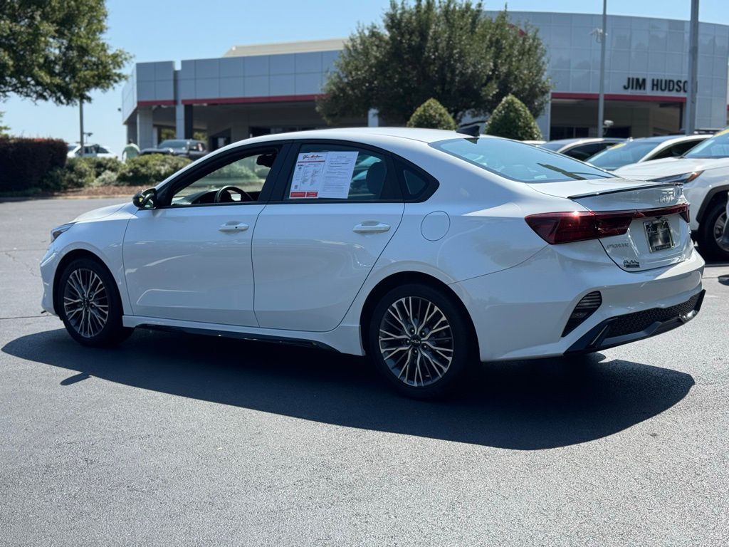2023 Kia Forte GT-Line photo 8