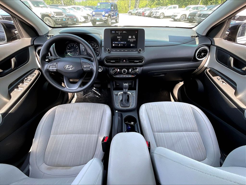 2023 Hyundai Kona SEL photo 20