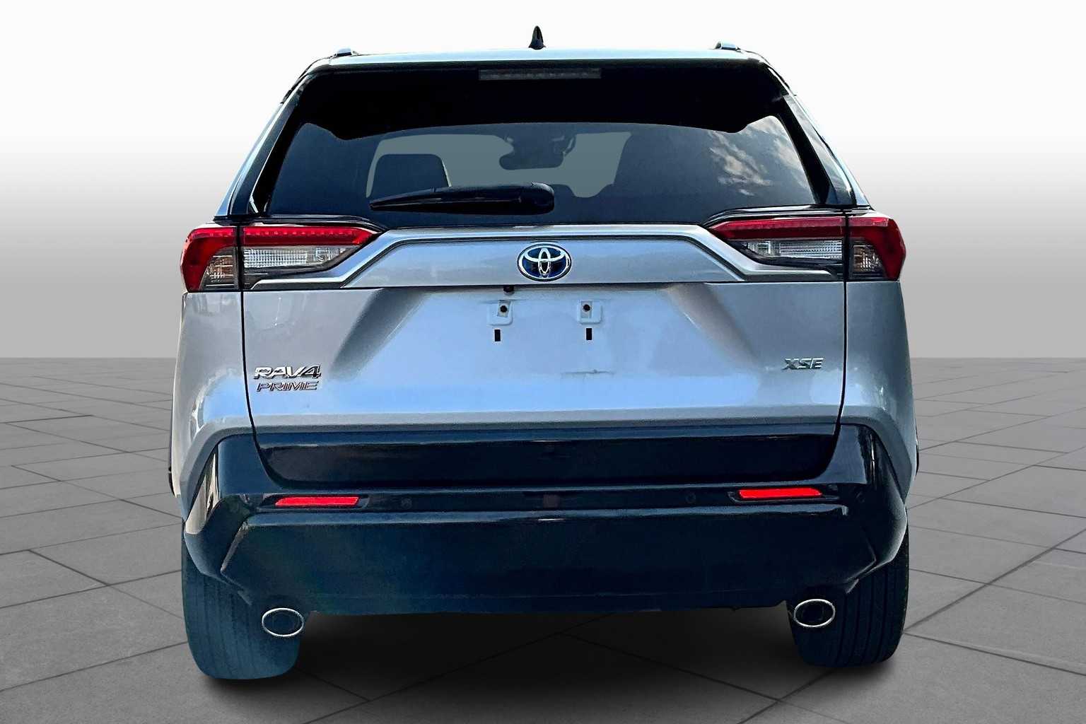 2023 Toyota RAV4 Prime XSE Premium photo 6