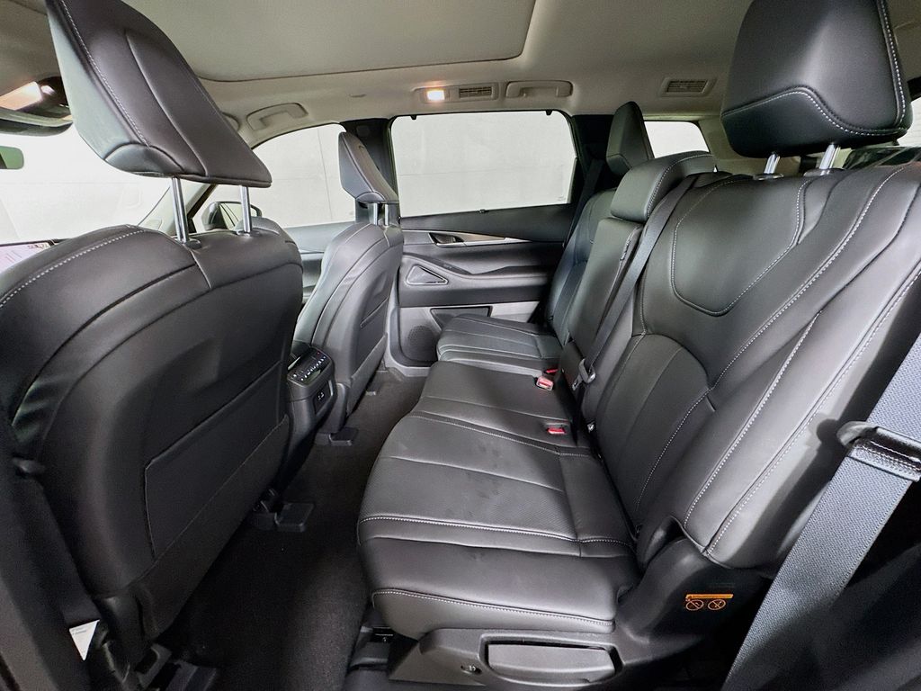 2025 Infiniti QX60 Luxe photo 28