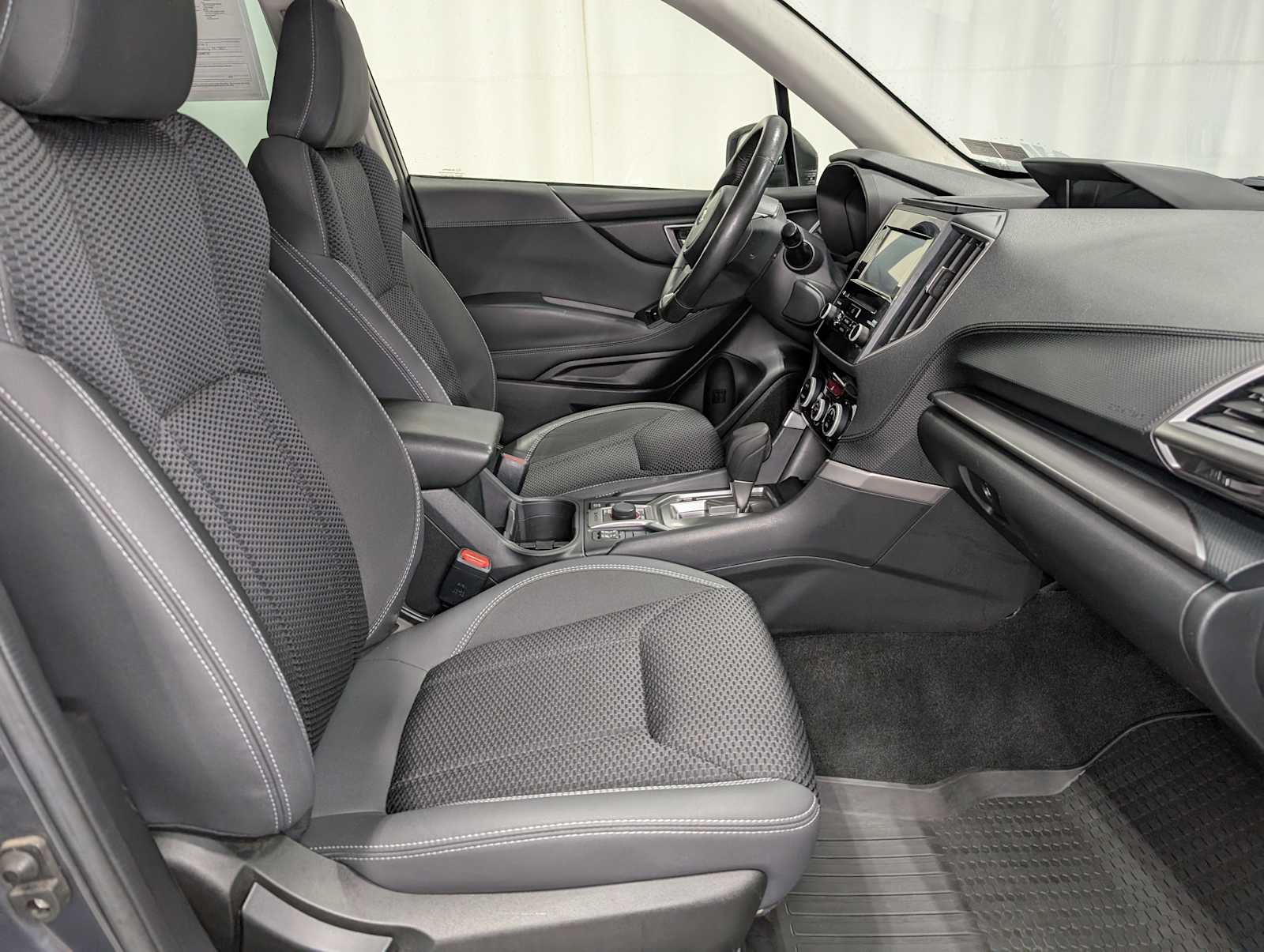 2021 Subaru Forester Premium photo 39