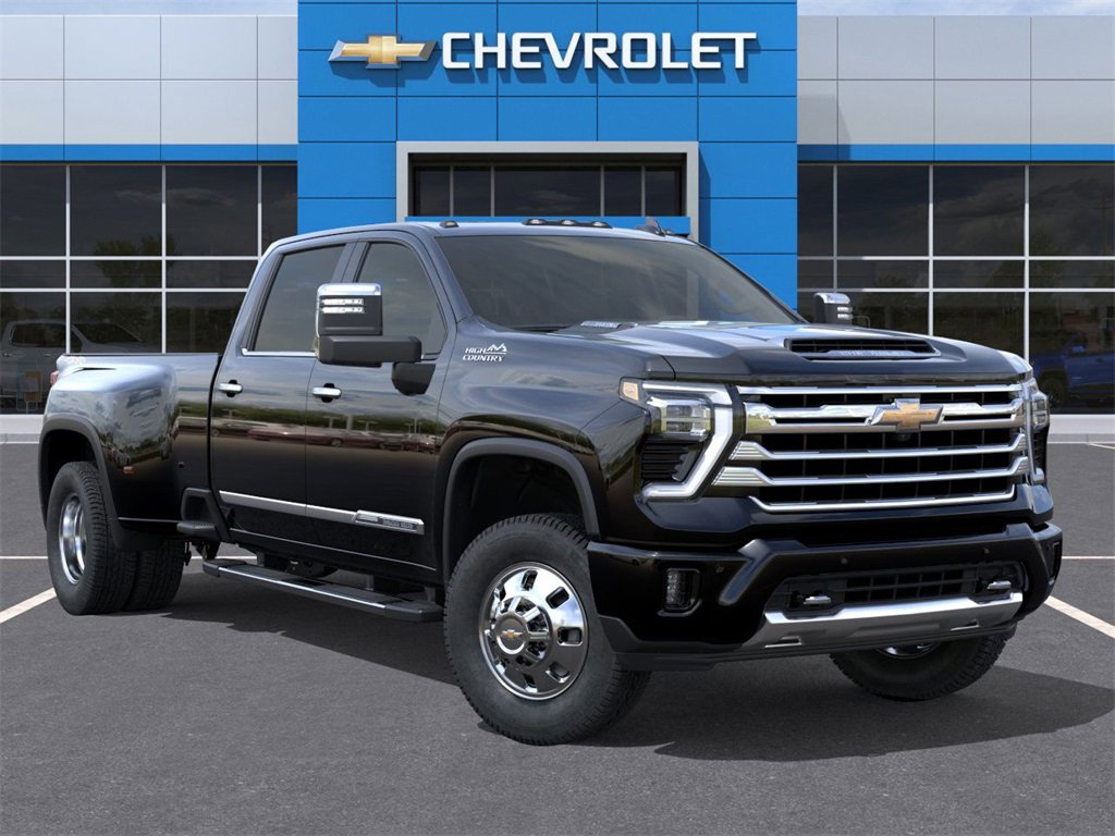 2025 Chevrolet Silverado 3500HD High Country photo 7