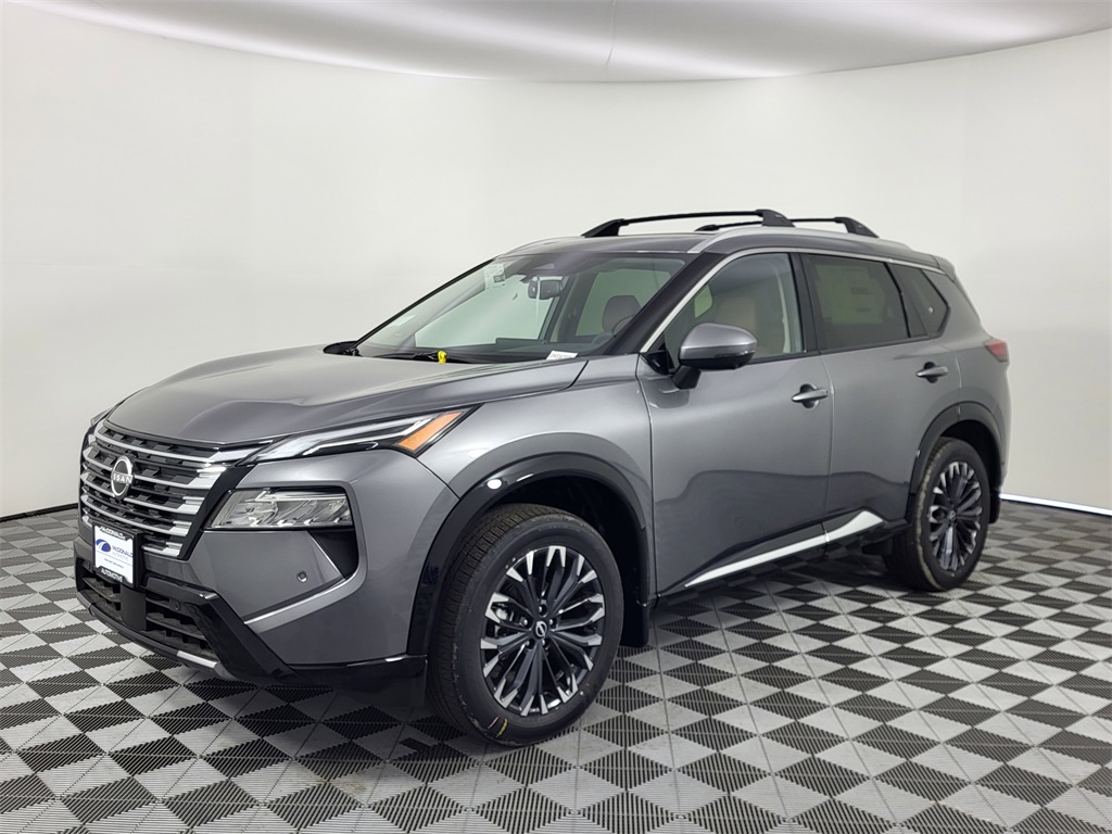 2025 Nissan Rogue Platinum's photo