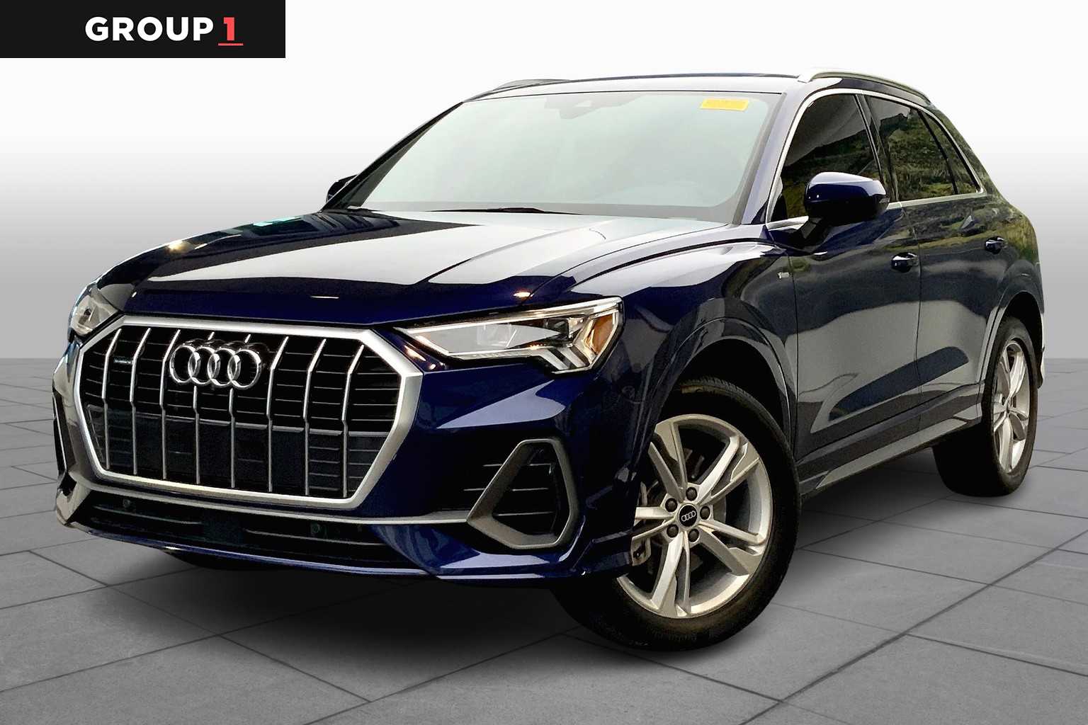 2022 Audi Q3 S Line Premium Plus's photo