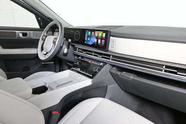 2026 Hyundai Santa Fe Calligraphy photo 17