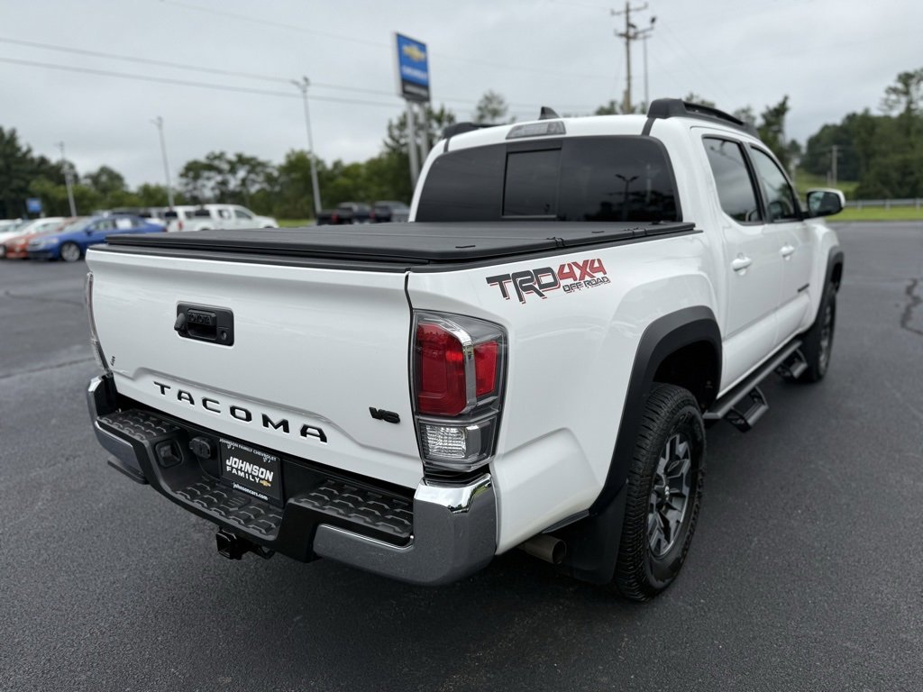 2022 Toyota Tacoma TRD Off-Road V6 SR photo 11