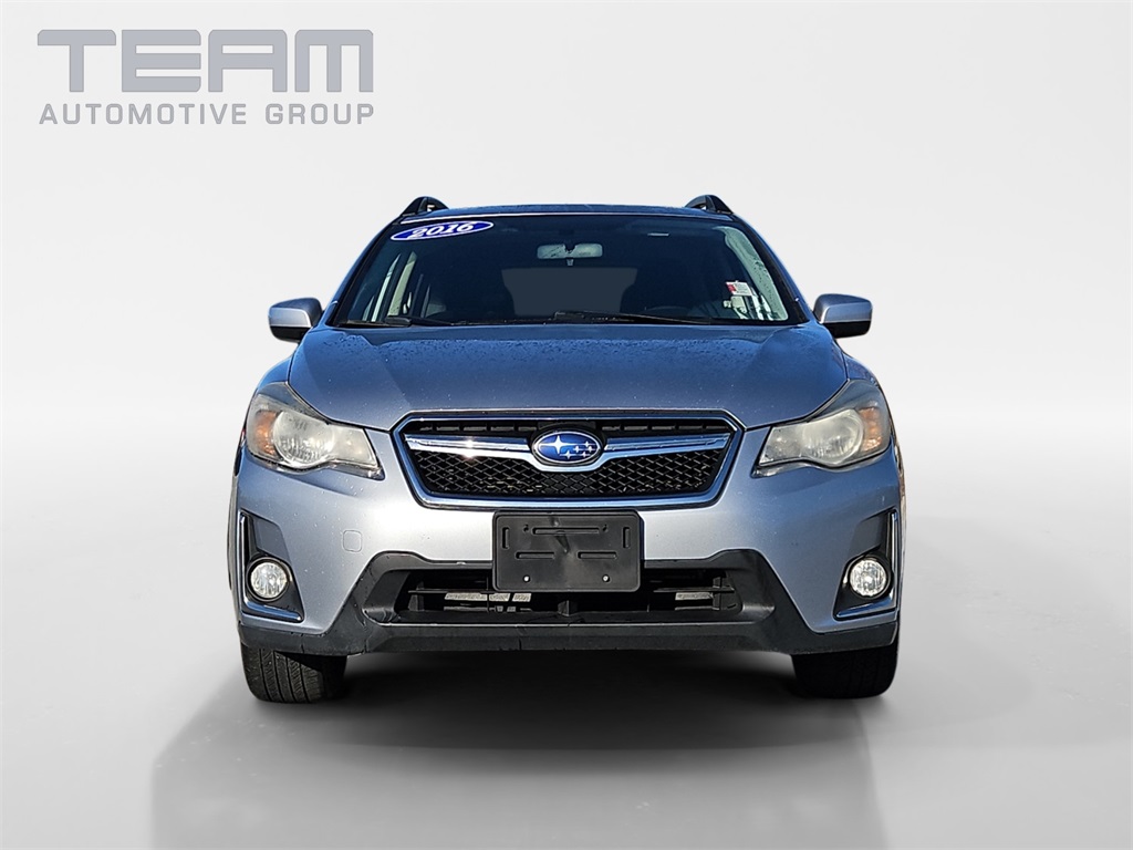 2016 Subaru Crosstrek 2.0i Premium photo 2