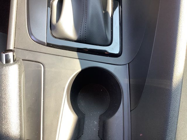 2025 Hyundai Elantra SEL Sport photo 30