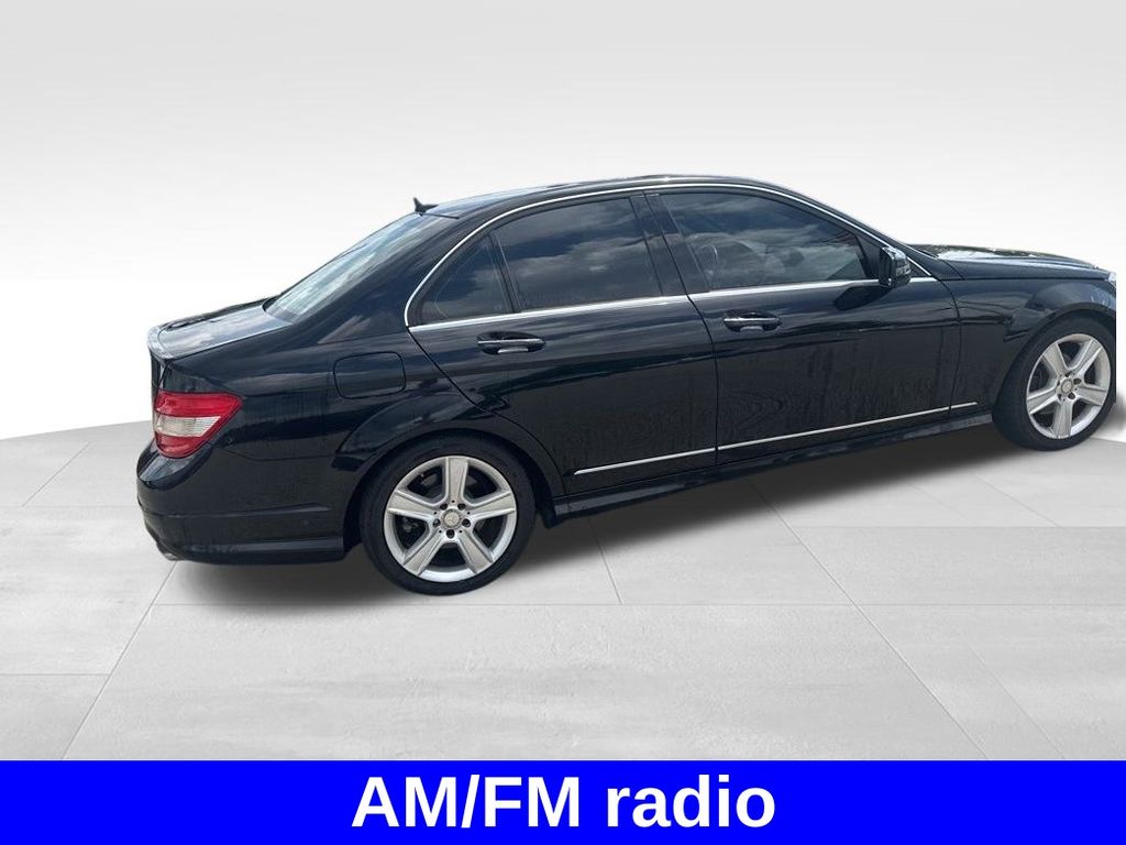 2011 Mercedes Benz C 300 photo 4