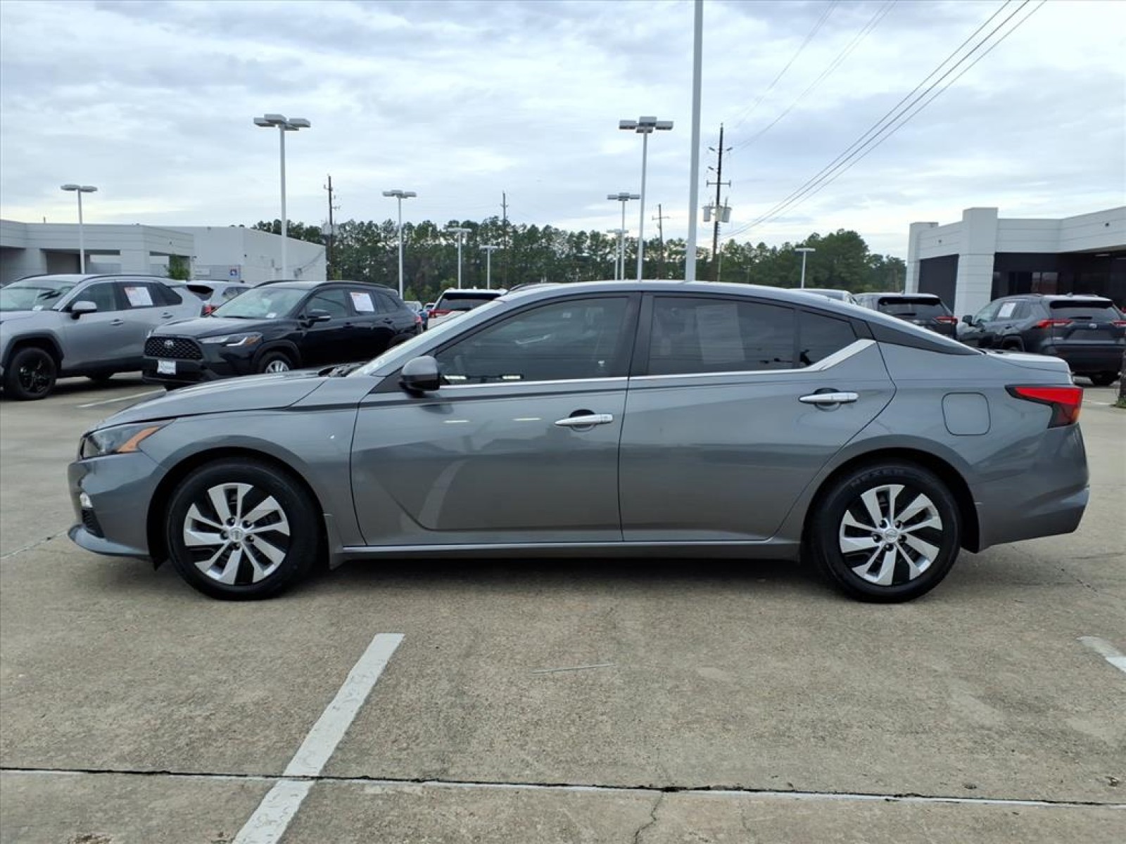 2022 Nissan Altima 2.5 S Gray at Robbins Nissan