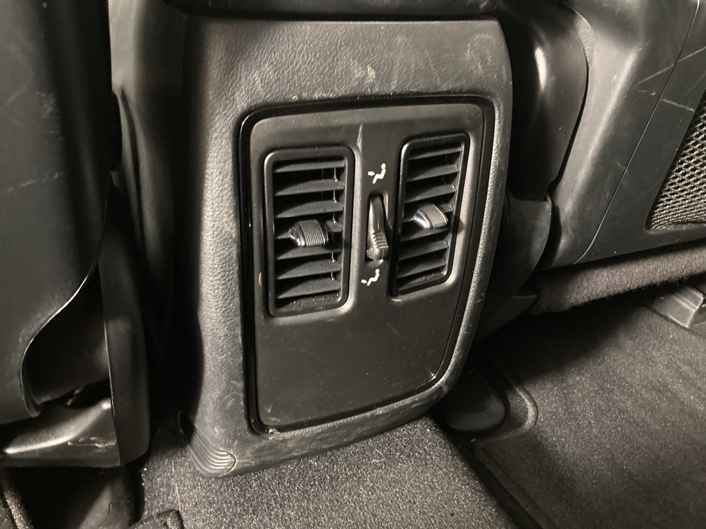 2024 Dodge Durango SXT photo 5