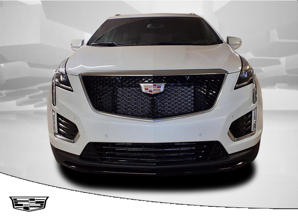2025 Cadillac XT5 Sport photo 2