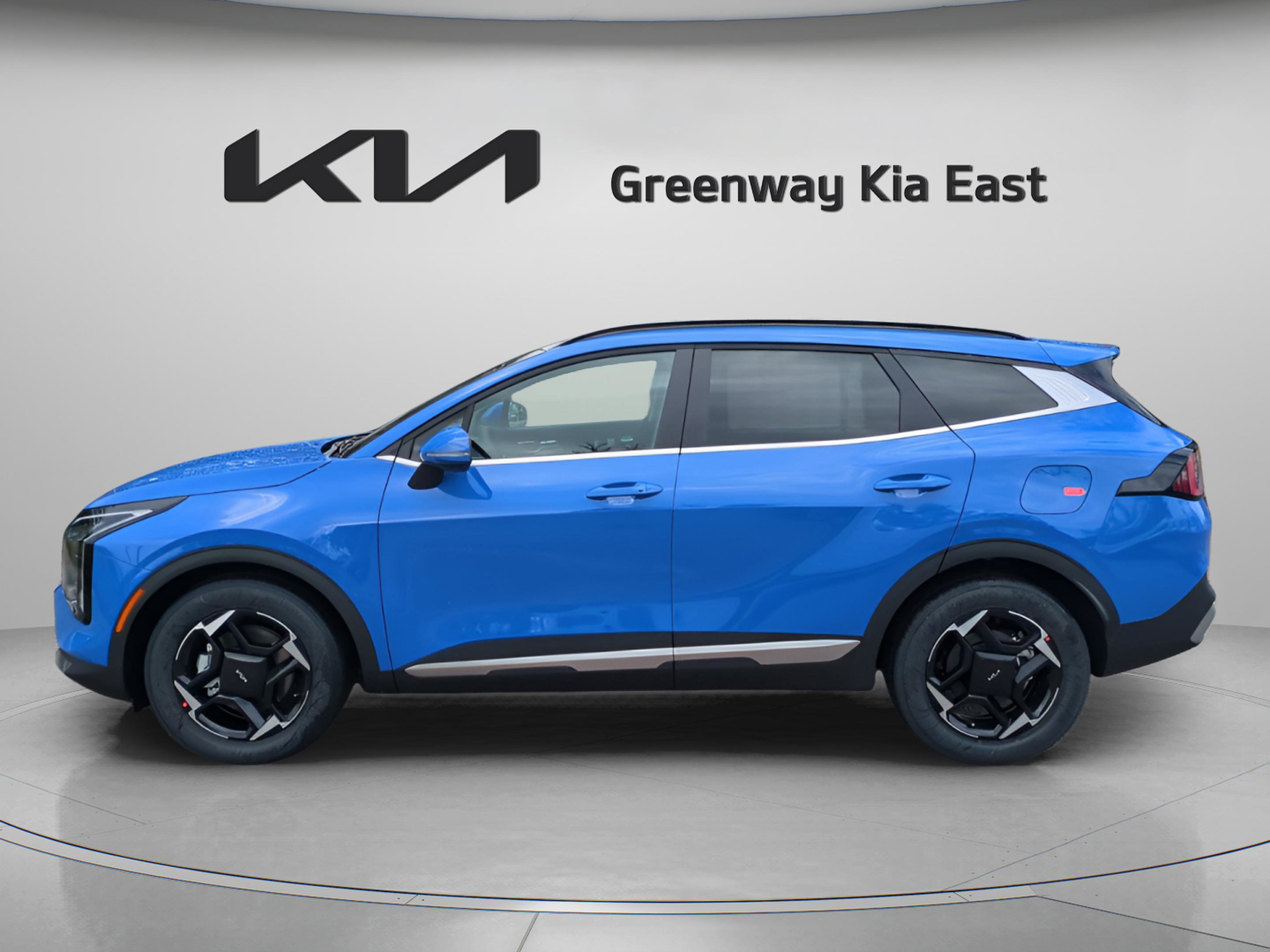 2026 Kia Sportage EX photo 4