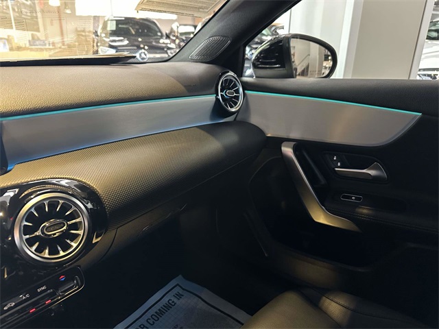 2022 Mercedes Benz A 220 4MATIC photo 23