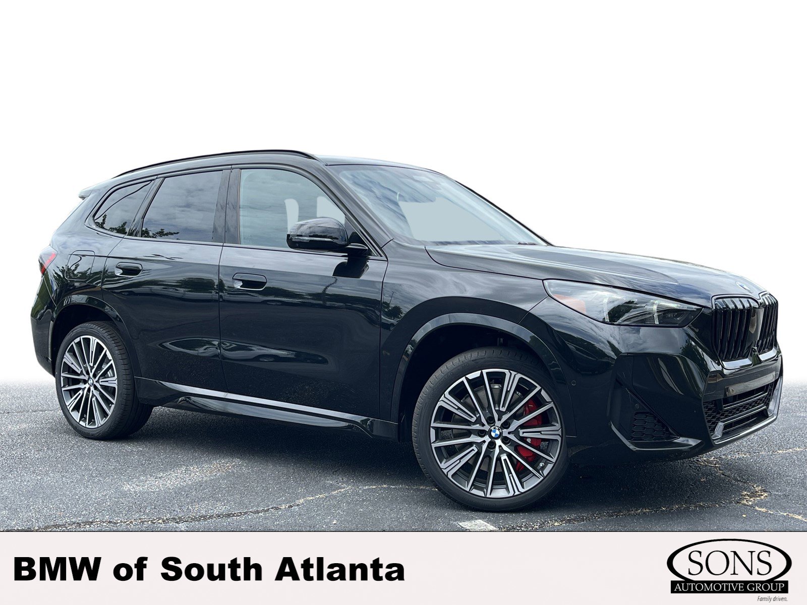 2025 BMW X1 28i's photo