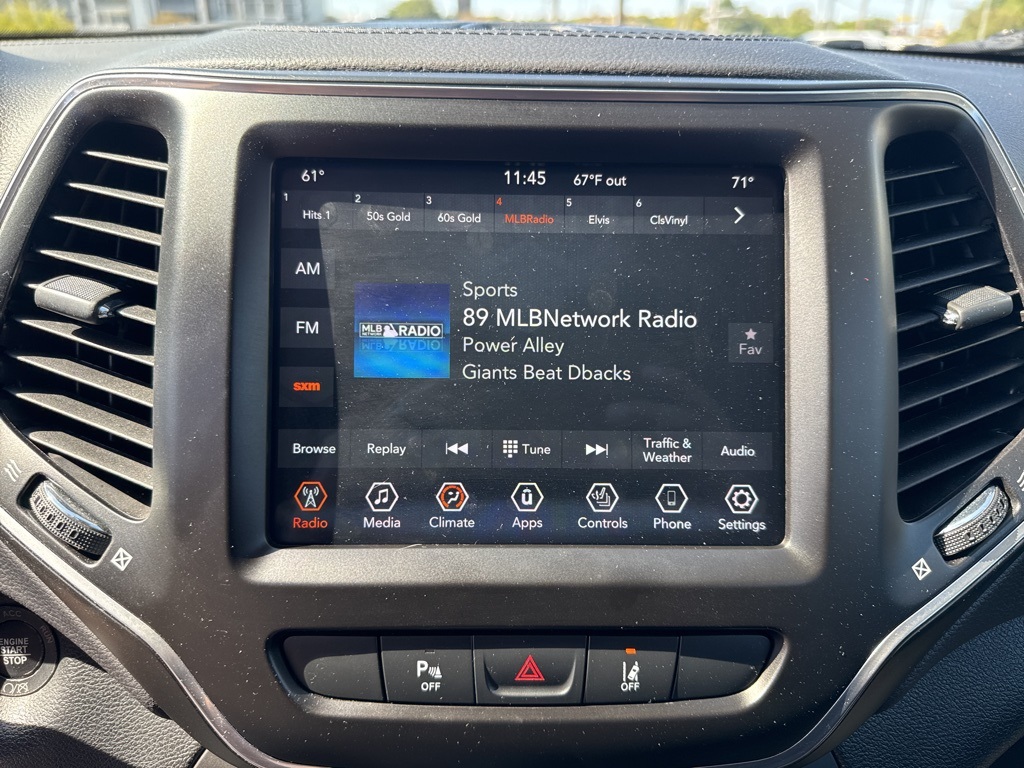 2021 Jeep Cherokee Latitude Lux photo 14