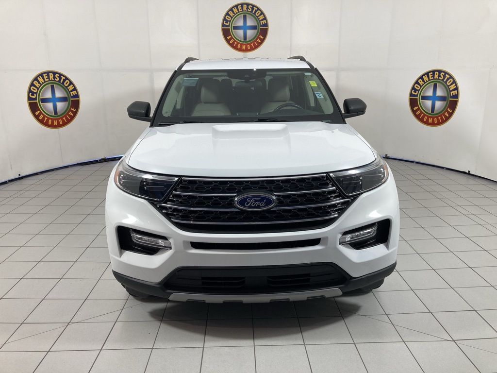 2023 Ford Explorer XLT photo 14