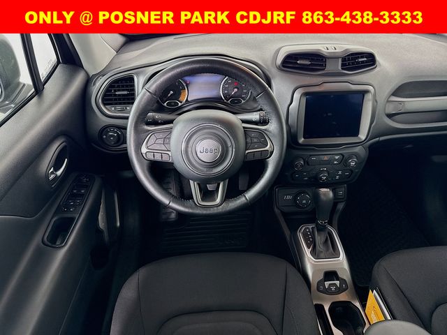 2022 Jeep Renegade Latitude photo 20