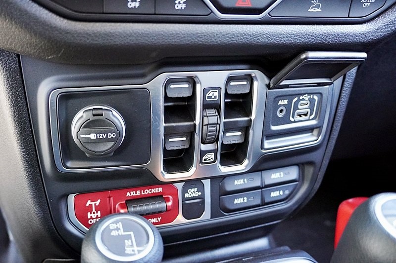 New 2025 Anvil Clear-Coat Exterior Paint Jeep Willys image 38