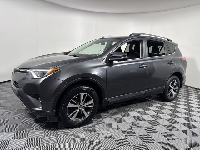 2017 Toyota RAV4 XLE photo 2