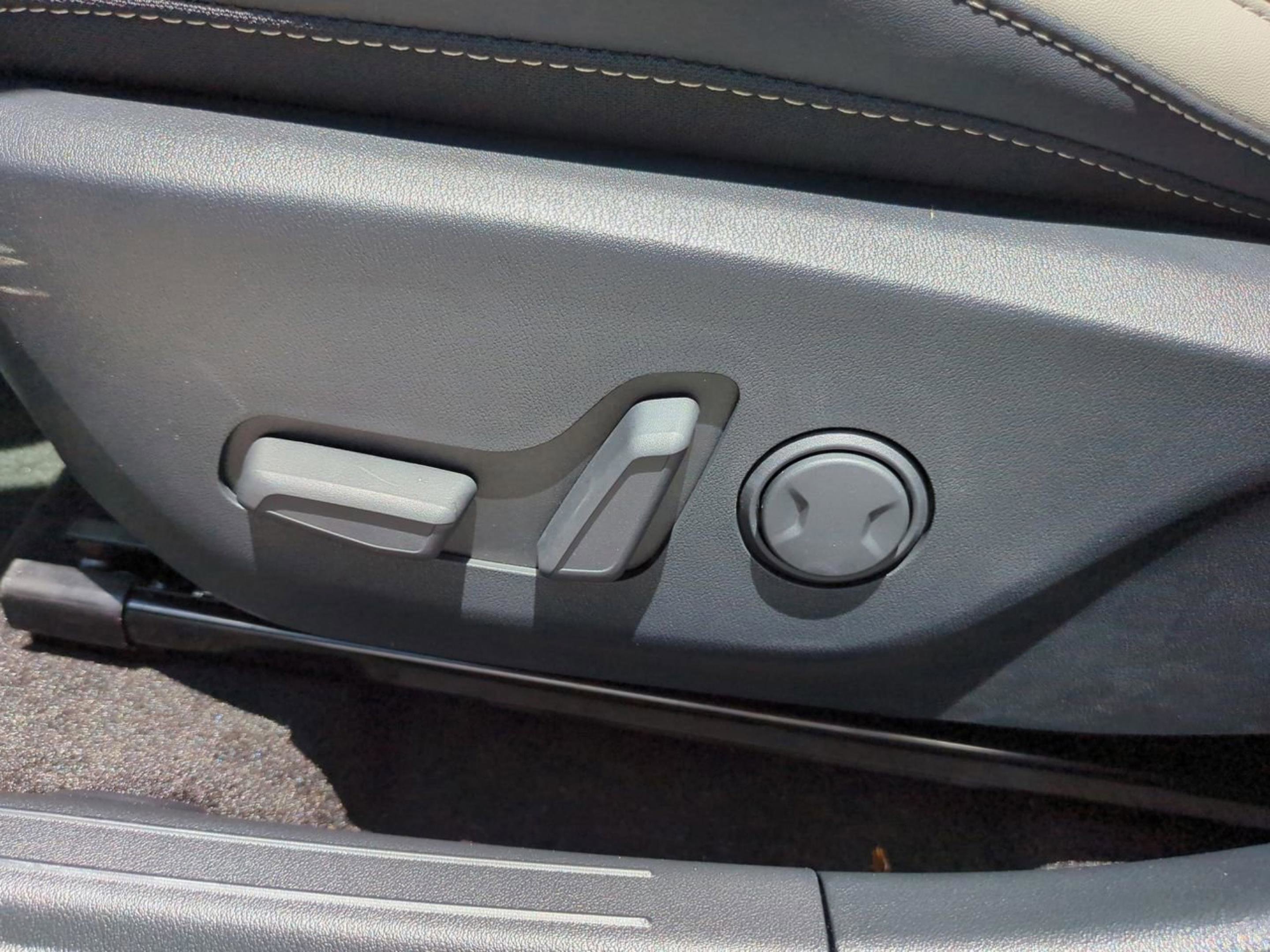2025 Kia K4 GT-Line photo 19