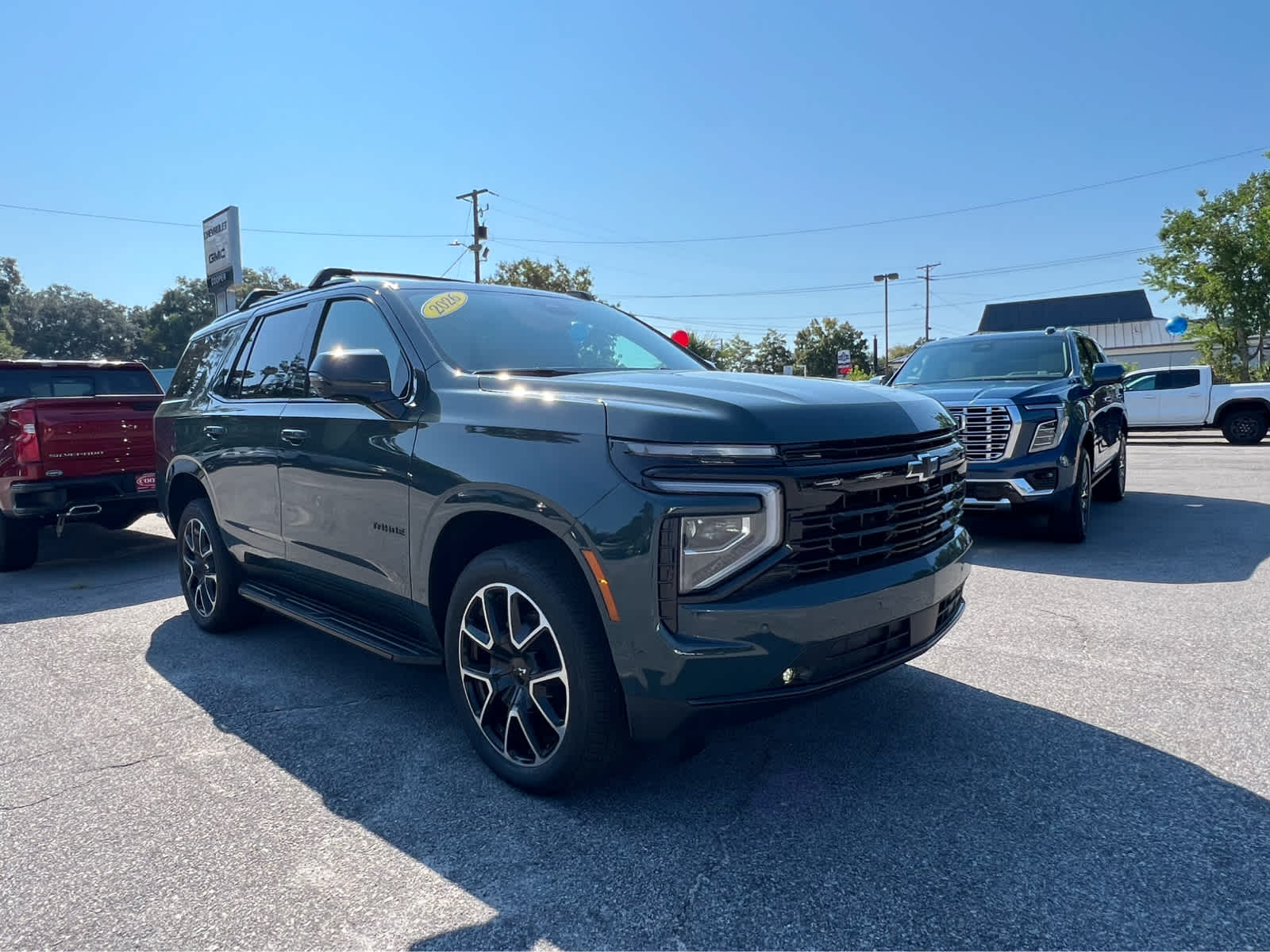 2025 Chevrolet Tahoe RST photo 2