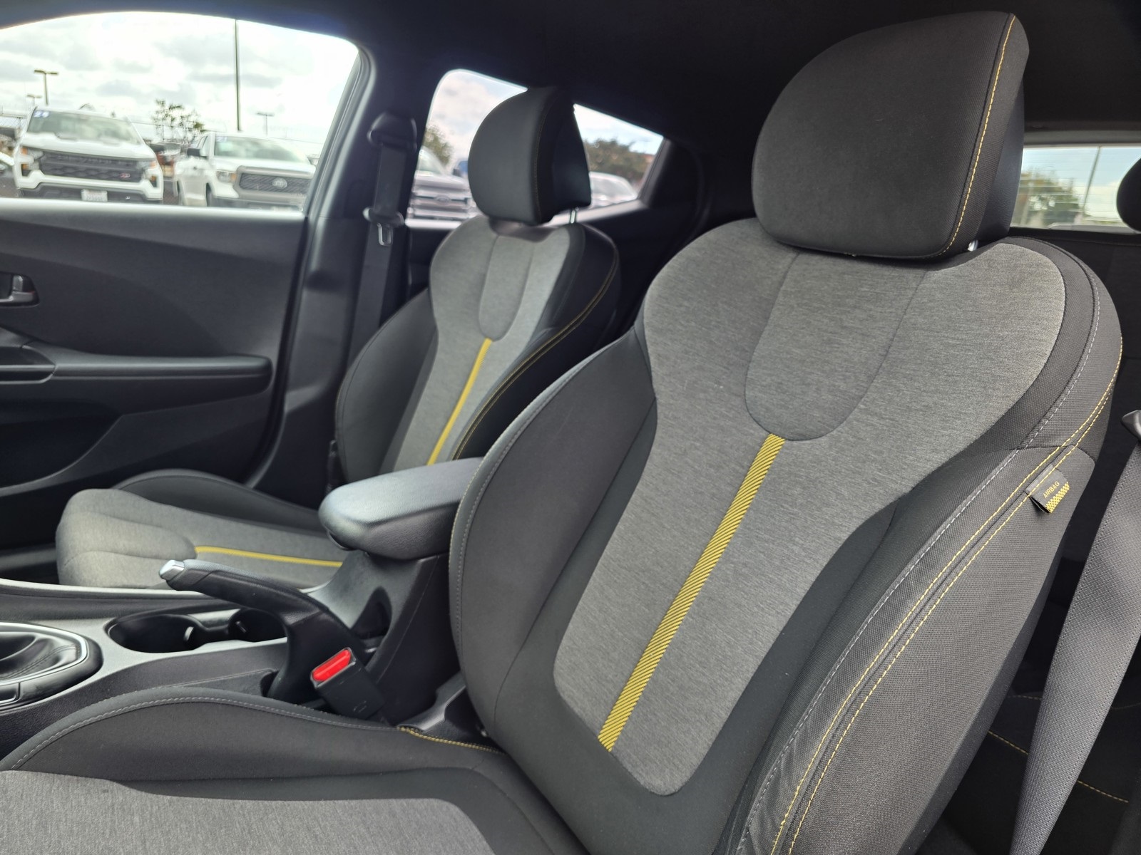 2019 Hyundai Veloster Turbo R-Spec photo 20