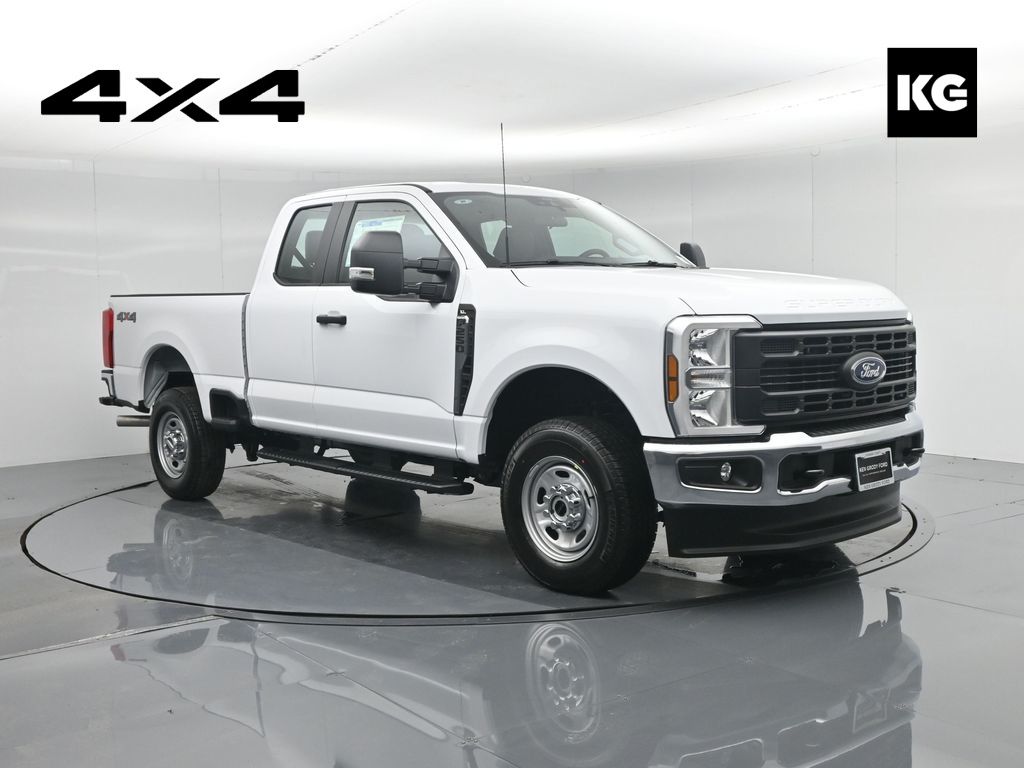 2026 Ford F-250 Super Duty XL's photo