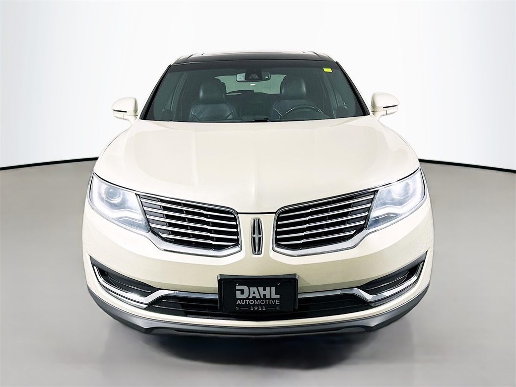 Used 2016 Lincoln MKX Select with VIN 2LMTJ8KR0GBL33652 for sale in Onalaska, WI