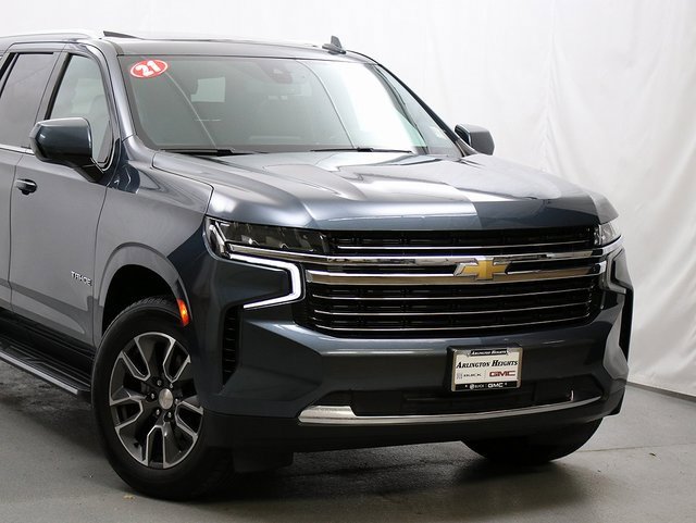 2021 Chevrolet Tahoe LT photo 2