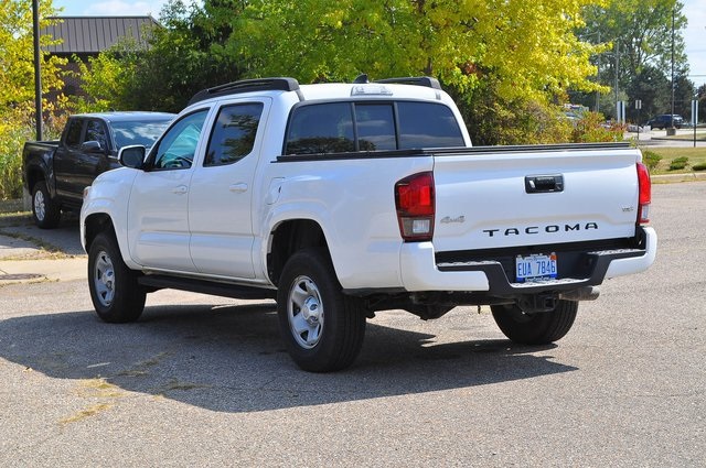 2023 Toyota Tacoma SR 4x4 Double Cab photo 5