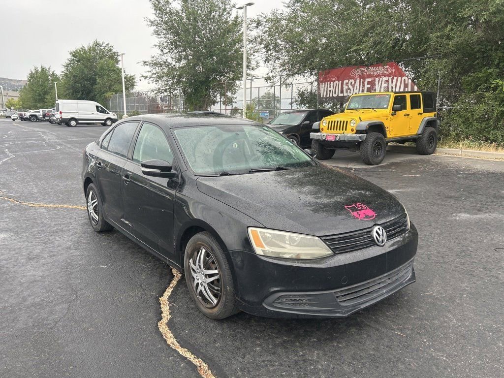 Used 2011 Volkswagen Jetta SE with VIN 3VWDZ7AJ3BM354275 for sale in Bountiful, UT