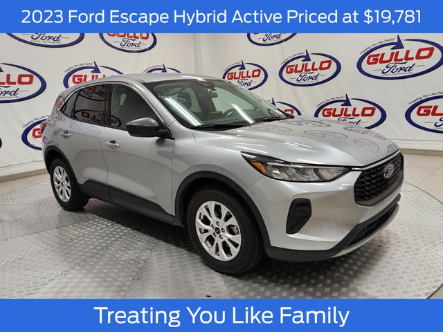 2023 Ford Escape Active's photo