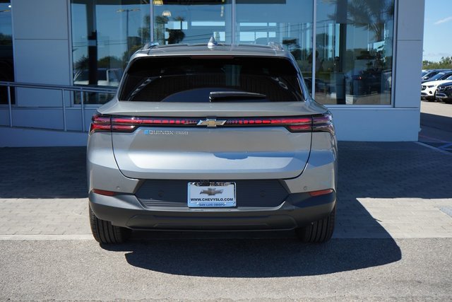 2026 Chevrolet Equinox EV 1LT photo 7