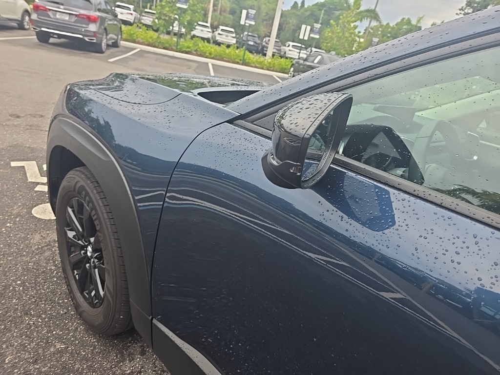 2025 Mazda CX-50 2.5 Select photo 17