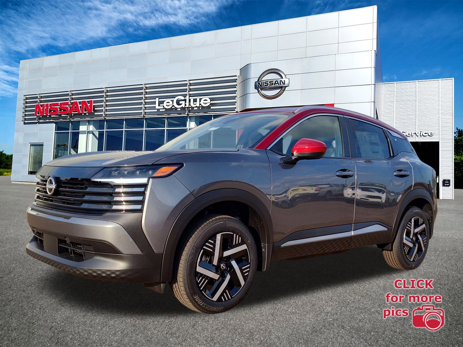 2026 Nissan KICKS SV's photo