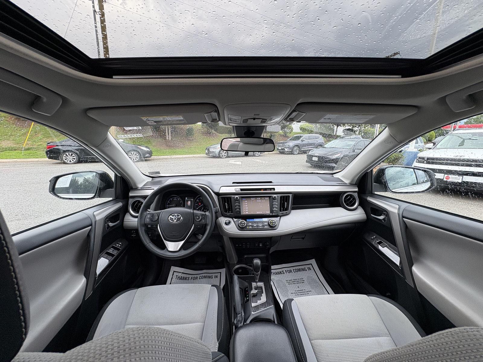 2018 Toyota RAV4 Adventure photo 14
