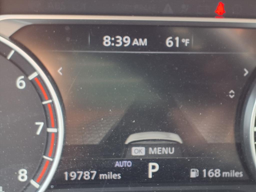 2022 Nissan Rogue SV photo 18