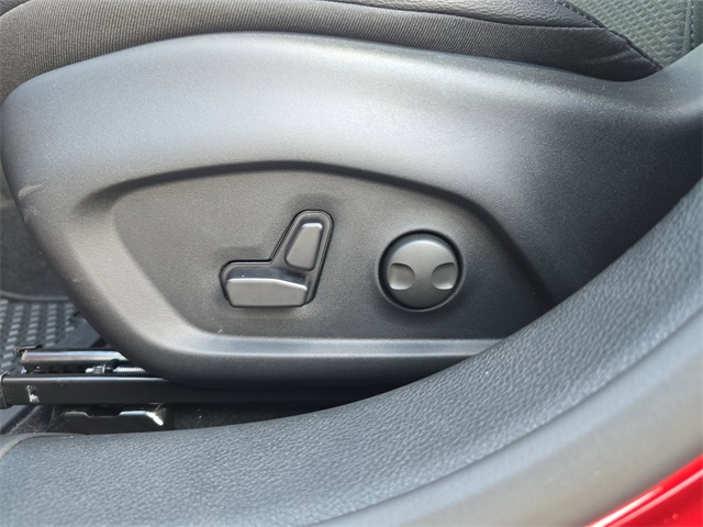 2025 Jeep Compass Latitude photo 15