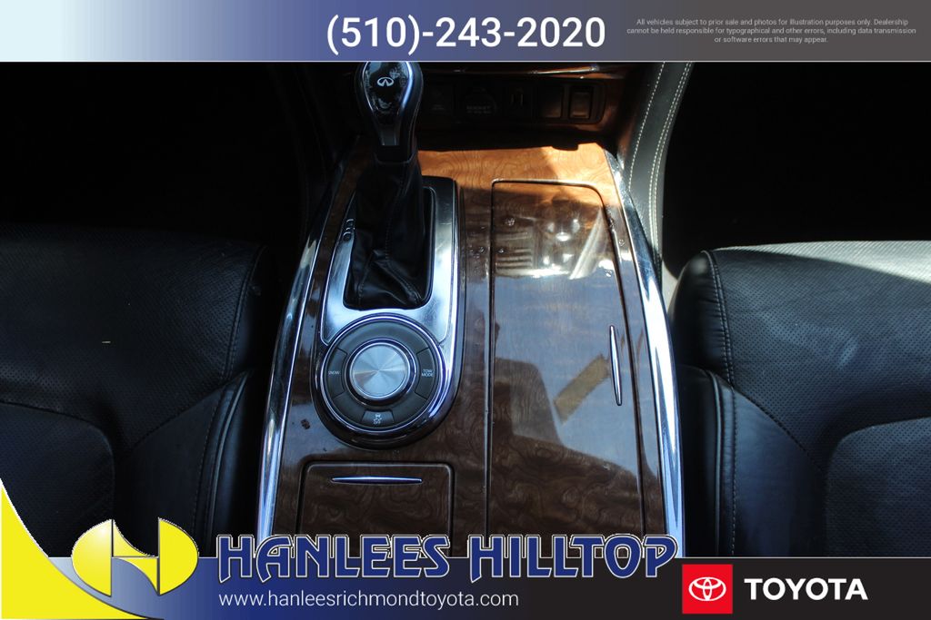 2018 Infiniti QX80 Base photo 19