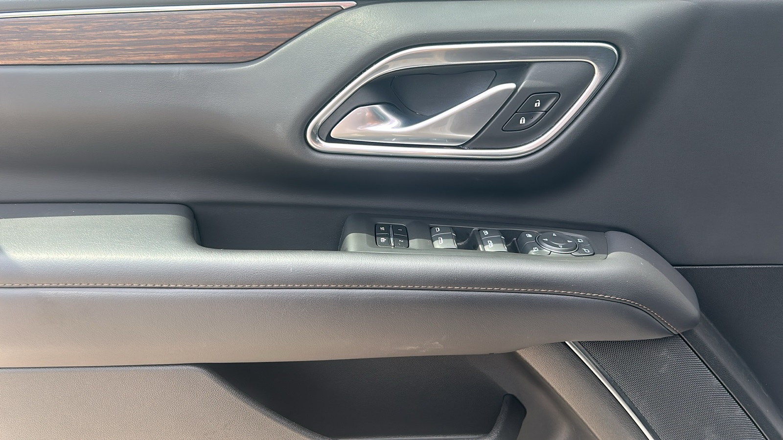 2022 Chevrolet Tahoe High Country photo 13